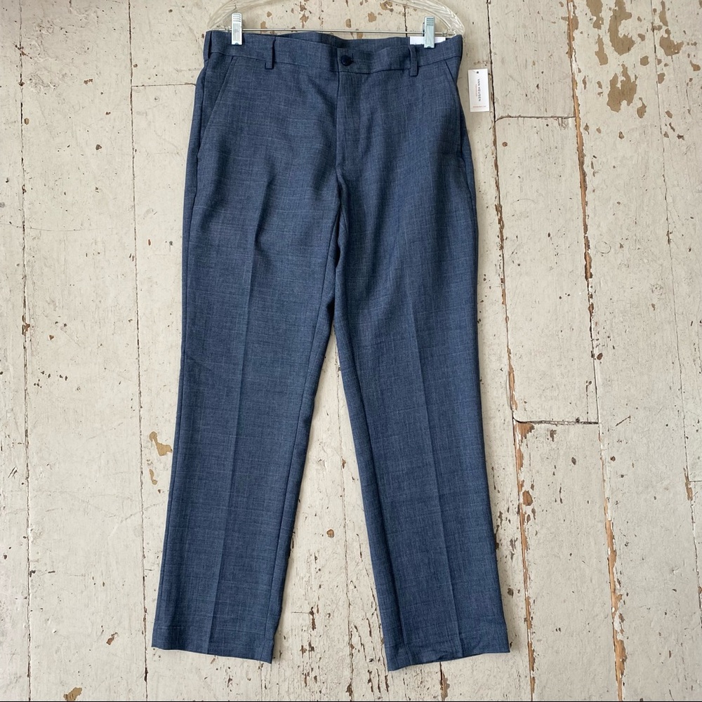 Van Heusen Traveler Slim Fit Grey Cross Hatch Dress Pants NWT